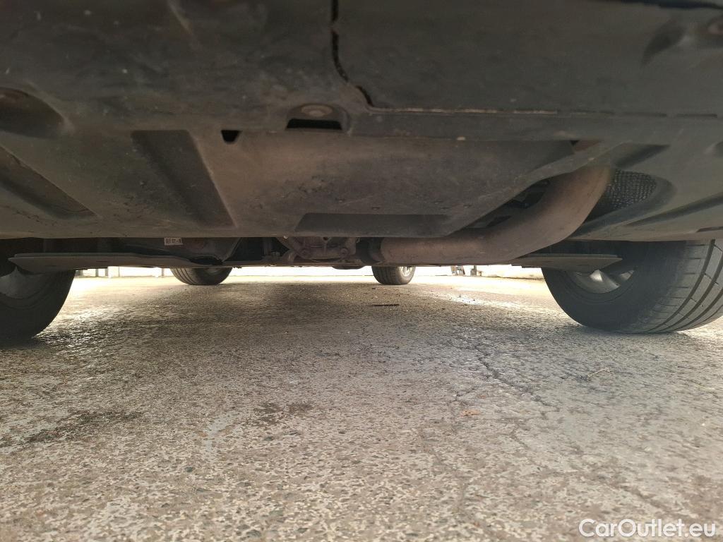  Bmw  Serie 3 Série 3 Berline 316 d Lounge 2.0 120CV BVA8 E6d
 #9