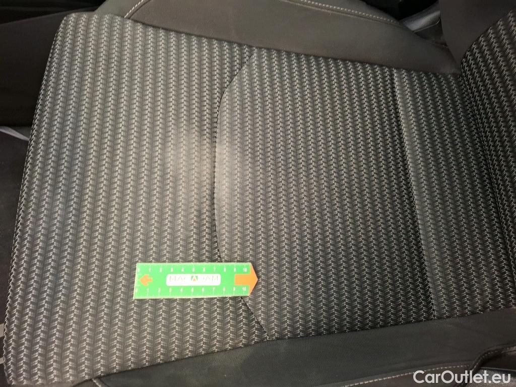  KIA  Cee'd KIA ceed SW / 2021 / 5P / Break 1.6 GDI ISG ISG PHEV ACTIVE BU SW DCT6 #13