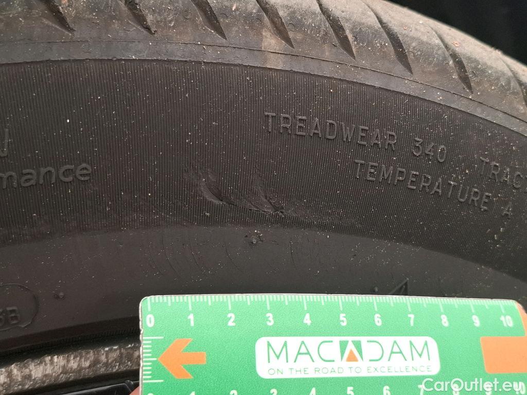  Citroen  C4  Berline Feel Pack Business 1.5 BlueHDI 130CV BVA8 E6d #15