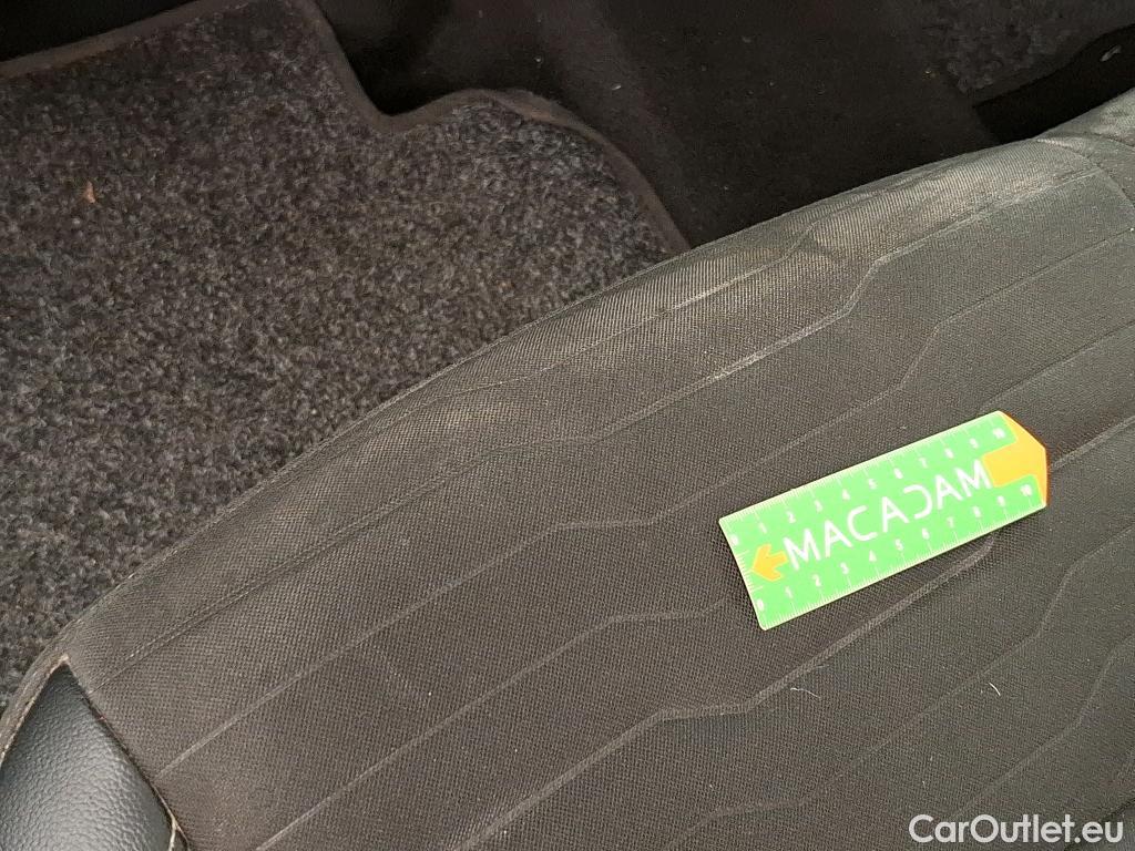  KIA  Sportage  Design 1.6 CRDi 135CV BVA7 E6d #48