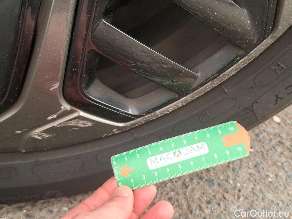  Citroen  C4  Berline Feel Pack Business 1.5 BlueHDI 130CV BVA8 E6d #31