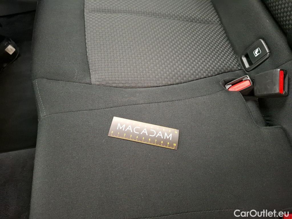  Bmw  Serie 1 Série 1 Berline 116 d Lounge 1.5 115CV BVM6 E6d #30