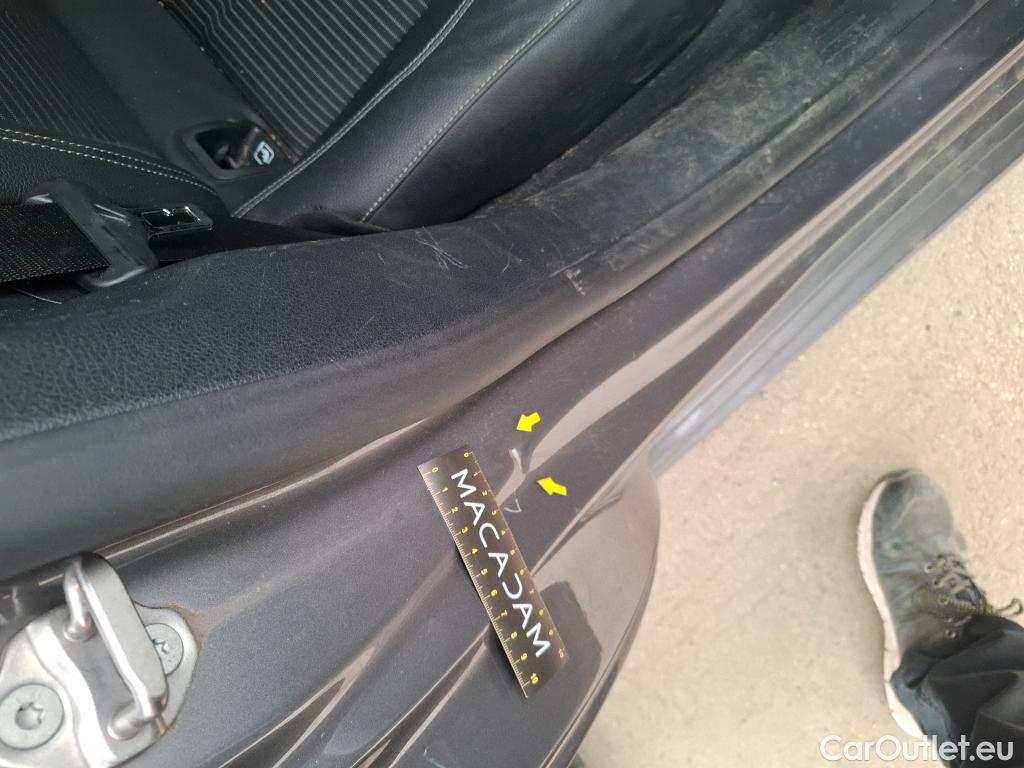  Mercedes  CLA-Klasse MERCEDES-BENZ CLA Shooting Brake / 2019 / 5P / Break CLA 200 d Business Line BA8 #73