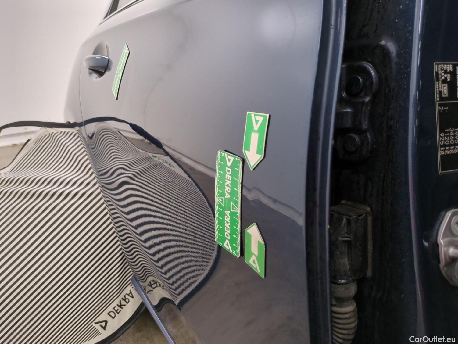  Mercedes  A-Klasse MERCEDES-BENZ Classe A Compact / 2018 / 5P / Berline A 180 d Business Line #8