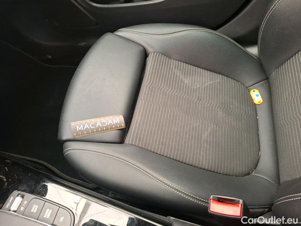  Mercedes  CLA-Klasse MERCEDES-BENZ CLA Shooting Brake / 2019 / 5P / Break CLA 200 d Business Line BA8 #78