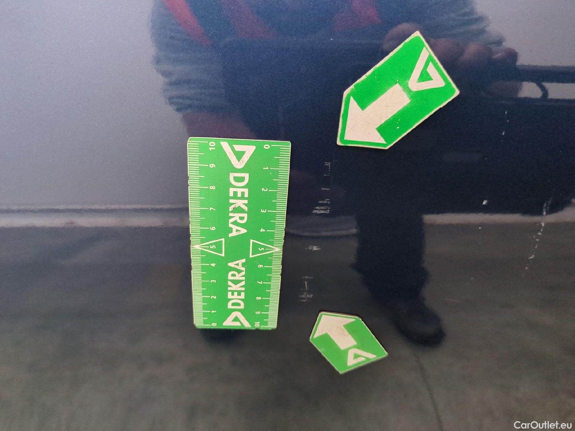  Mercedes  A-Klasse MERCEDES-BENZ Classe A Compact / 2018 / 5P / Berline A 180 d Business Line #11