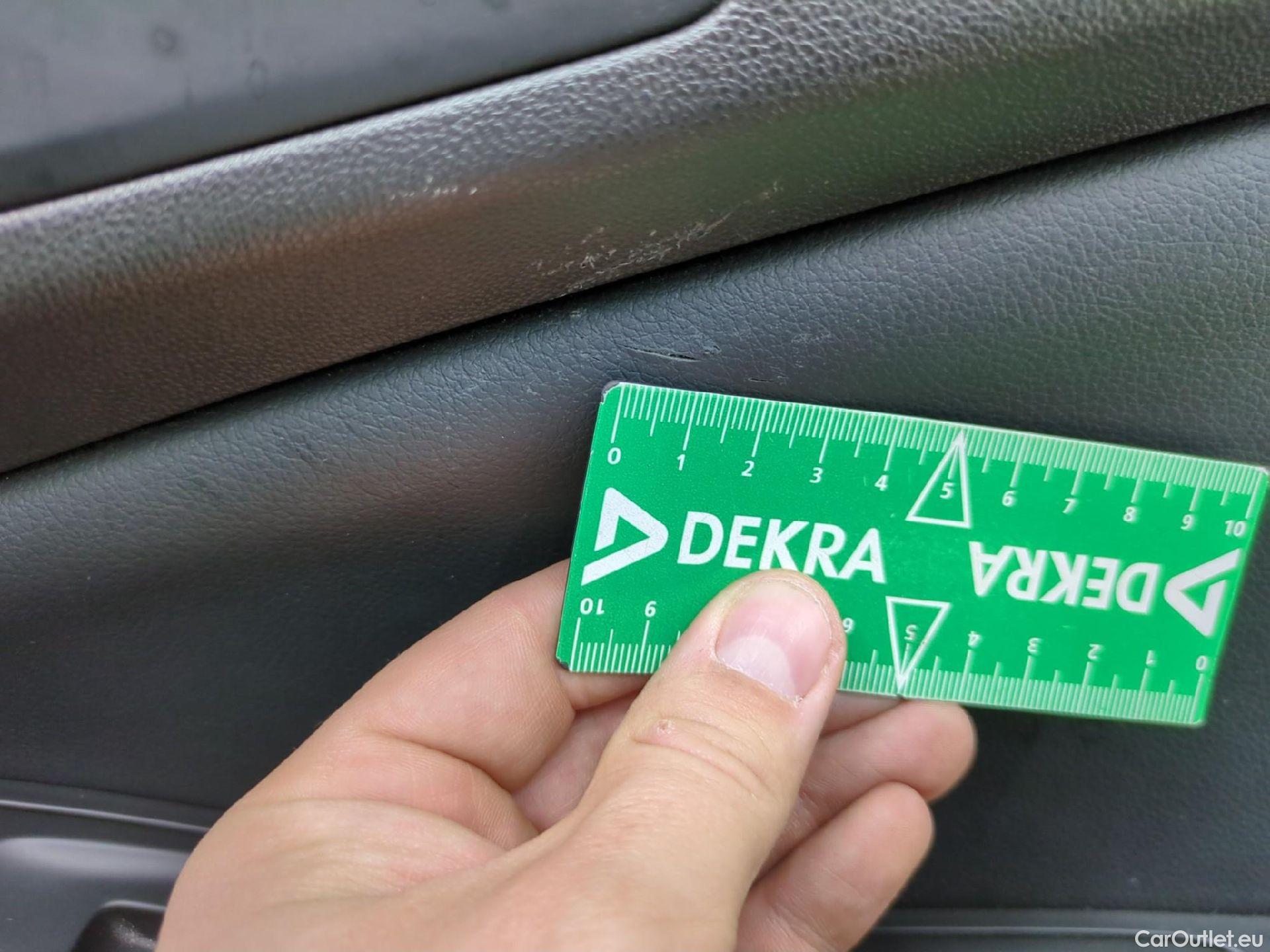  Opel   Grandland X Grandland X Elegance Business 1.5 130CV BVA8 E6d #28