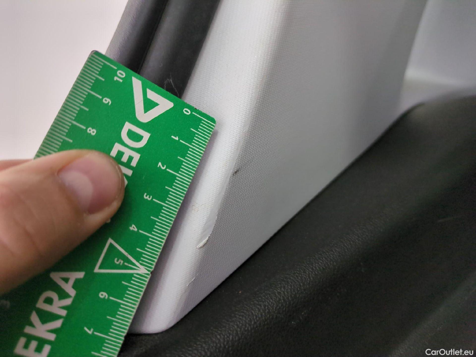  Opel   Grandland X Grandland X Elegance Business 1.5 130CV BVA8 E6d #18