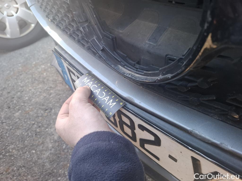  Mercedes  CLA-Klasse MERCEDES-BENZ CLA Shooting Brake / 2019 / 5P / Break CLA 200 d Business Line BA8 #26