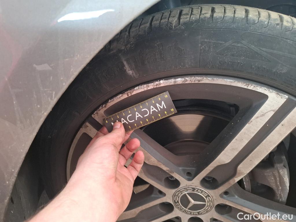  Mercedes  CLA-Klasse MERCEDES-BENZ CLA Shooting Brake / 2019 / 5P / Break CLA 200 d Business Line BA8 #49