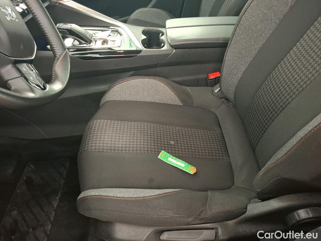  Peugeot  3008  Active Pack 1.5 HDi 130CV BVA8 E6d #1