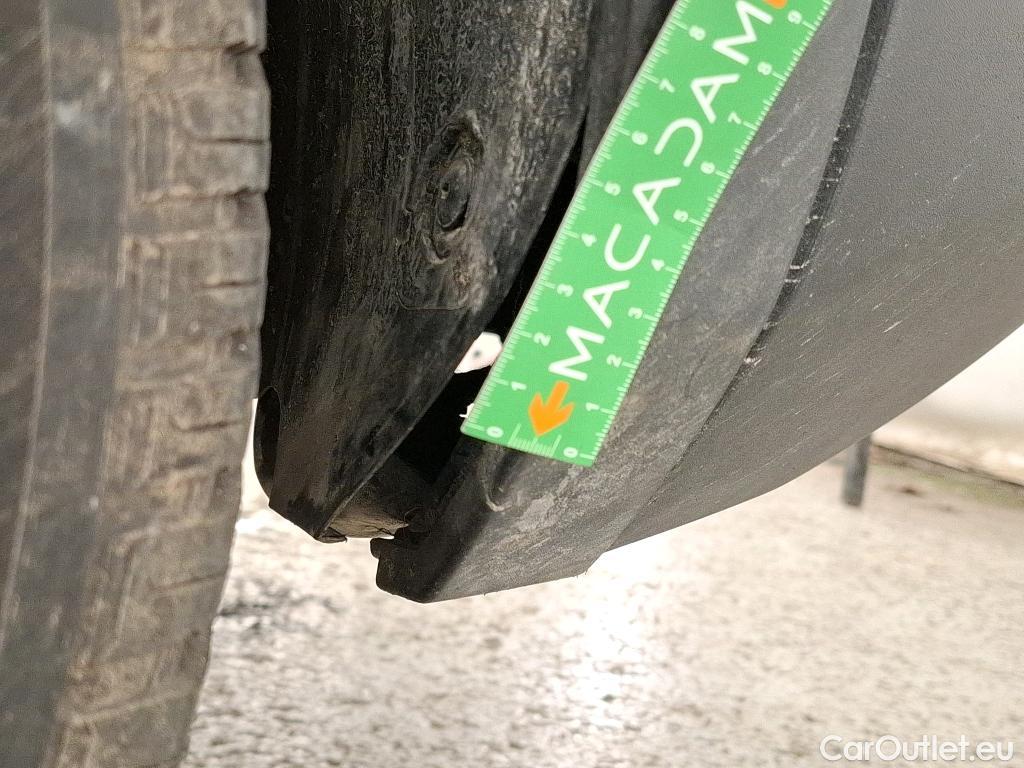  Peugeot  3008  II Style 1.5 HDi 130CV BVA8 E6d #27