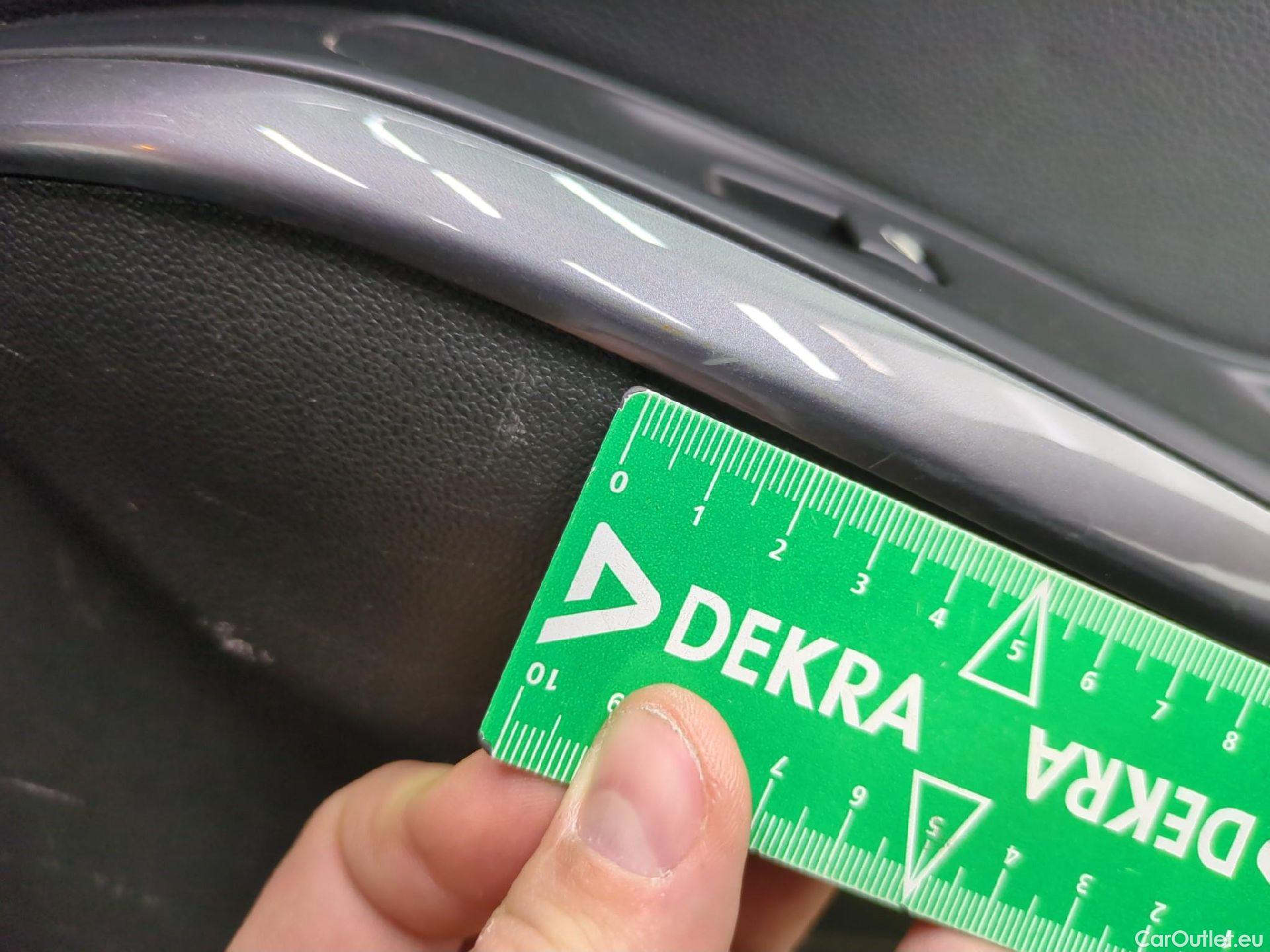  Opel   Grandland X Grandland X Elegance Business 1.5 130CV BVA8 E6d #30