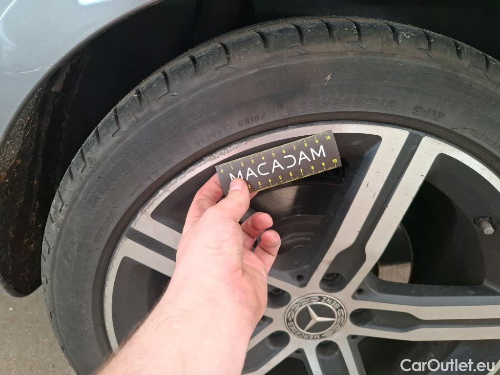  Mercedes  CLA-Klasse MERCEDES-BENZ CLA Shooting Brake / 2019 / 5P / Break CLA 200 d Business Line BA8 #54