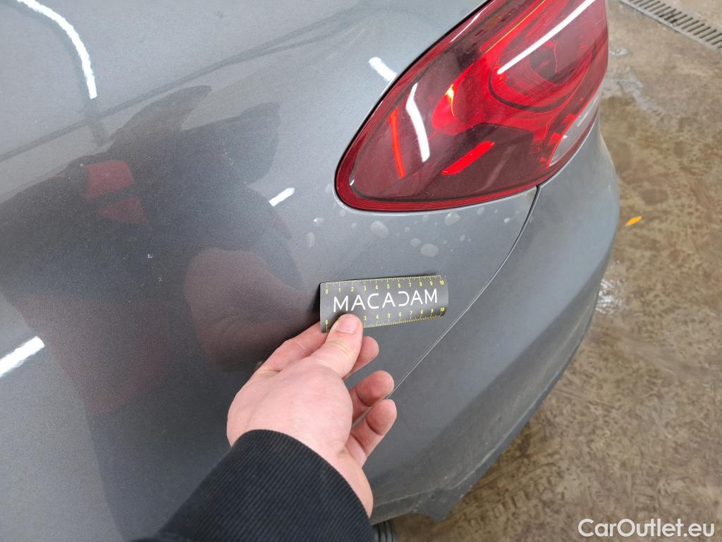  Mercedes  G-Klasee MERCEDES-BENZ GLC / 2019 / 5P / SUV GLC 300 e AMG Line 4Matic #17