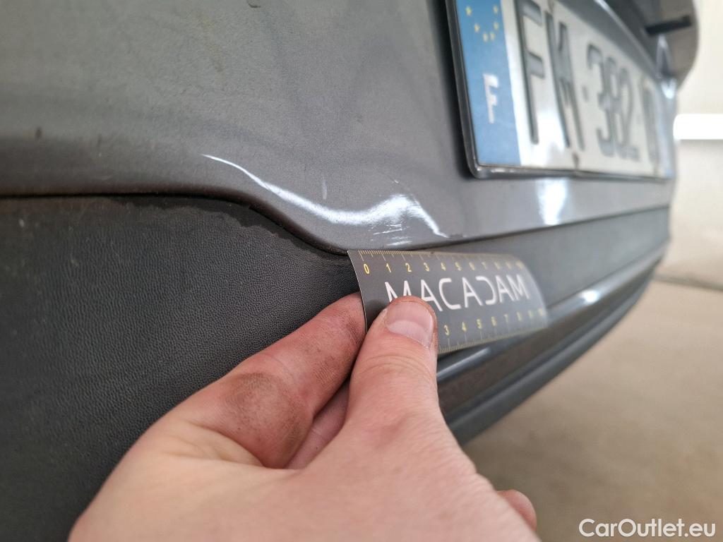  Mercedes  CLA-Klasse MERCEDES-BENZ CLA Shooting Brake / 2019 / 5P / Break CLA 200 d Business Line BA8 #18