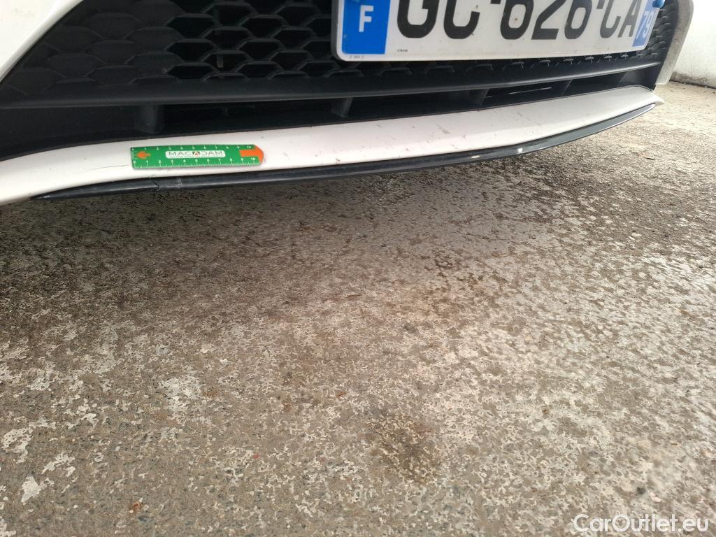  Mercedes  CLA-Klasse MERCEDES-BENZ CLA Coupe / 2019 / 4P / Coupé CLA 250 e AMG Line #5