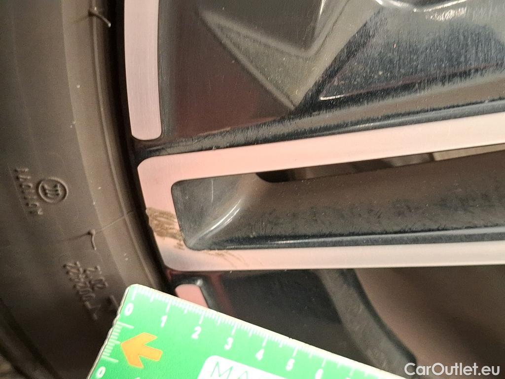  Mercedes  CLA-Klasse MERCEDES-BENZ CLA Coupe / 2019 / 4P / Coupé CLA 250 e AMG Line #23