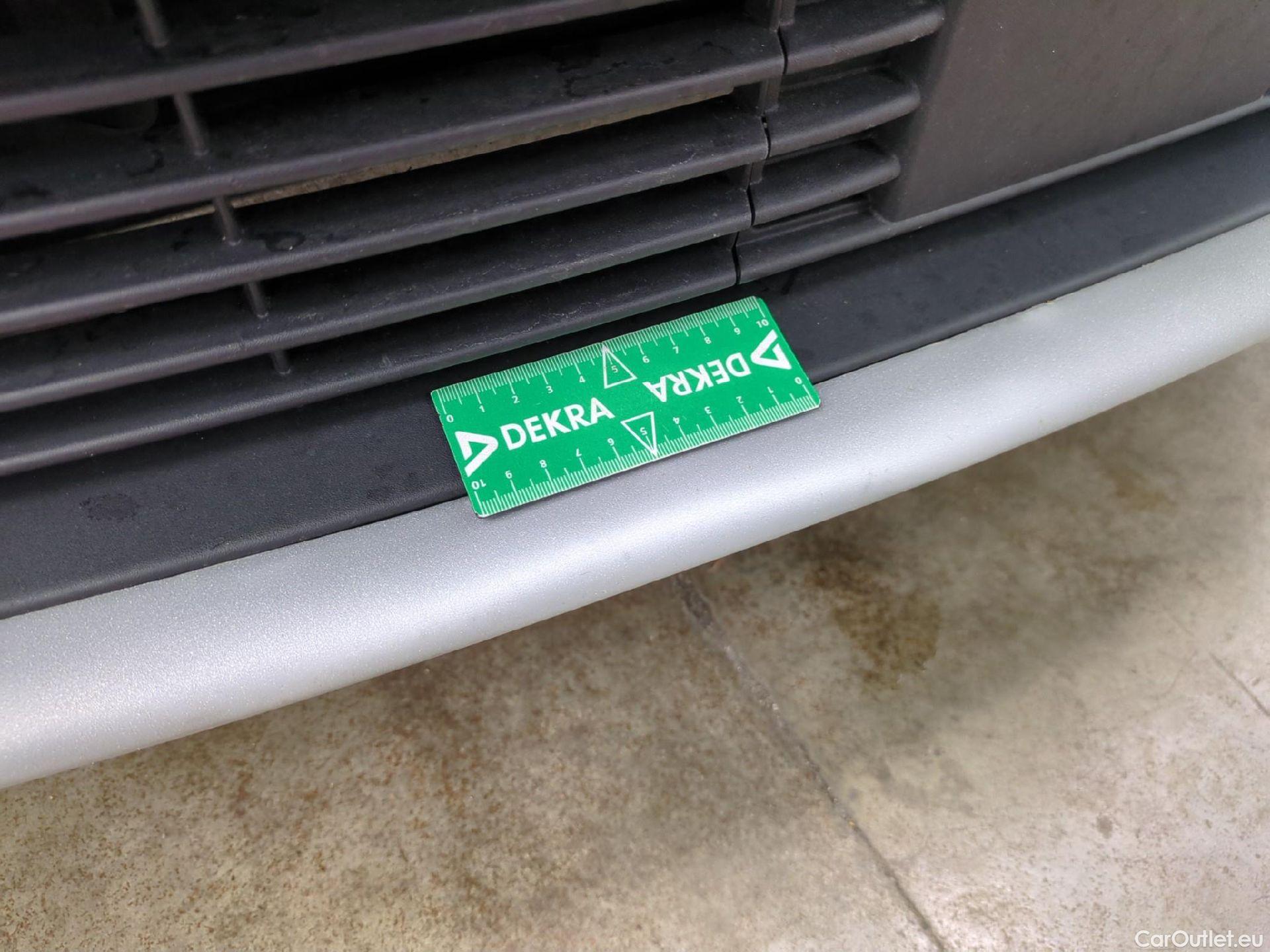  Opel   Grandland X Grandland X Elegance Business 1.5 130CV BVA8 E6d #33