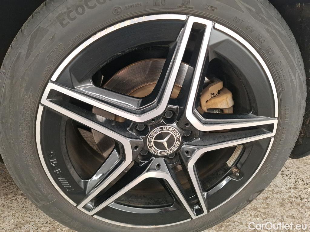  Mercedes  CLA-Klasse MERCEDES-BENZ CLA Coupe / 2019 / 4P / Coupé CLA 250 e AMG Line #13