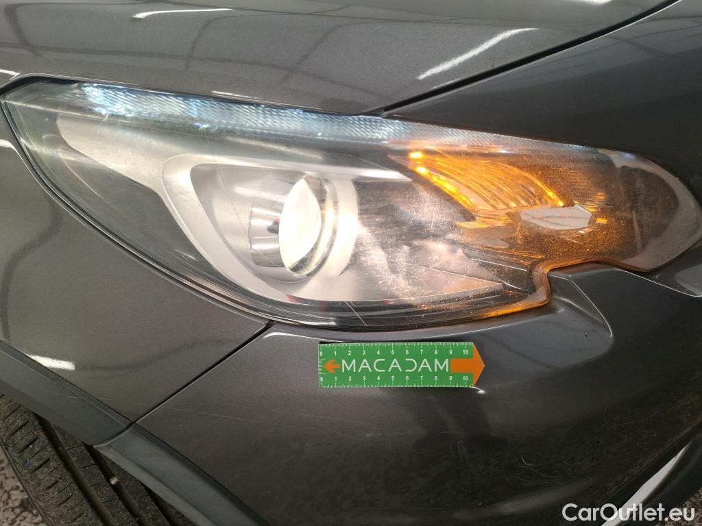  Peugeot  2008 PEUGEOT  5p Crossover BlueHDi 100 ¤6.c S&S ALLURE BUSINESS #67