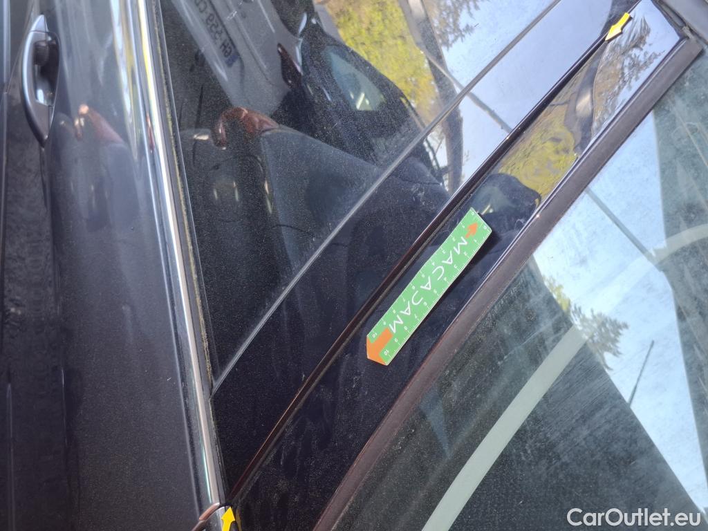  Peugeot  2008 PEUGEOT  5p Crossover BlueHDi 100 ¤6.c S&S ALLURE BUSINESS #7