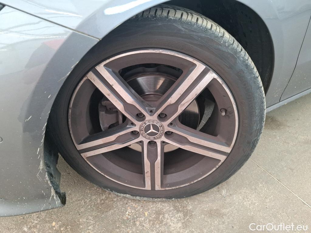  Mercedes  CLA-Klasse MERCEDES-BENZ CLA Shooting Brake / 2019 / 5P / Break CLA 200 d Business Line BA8 #56