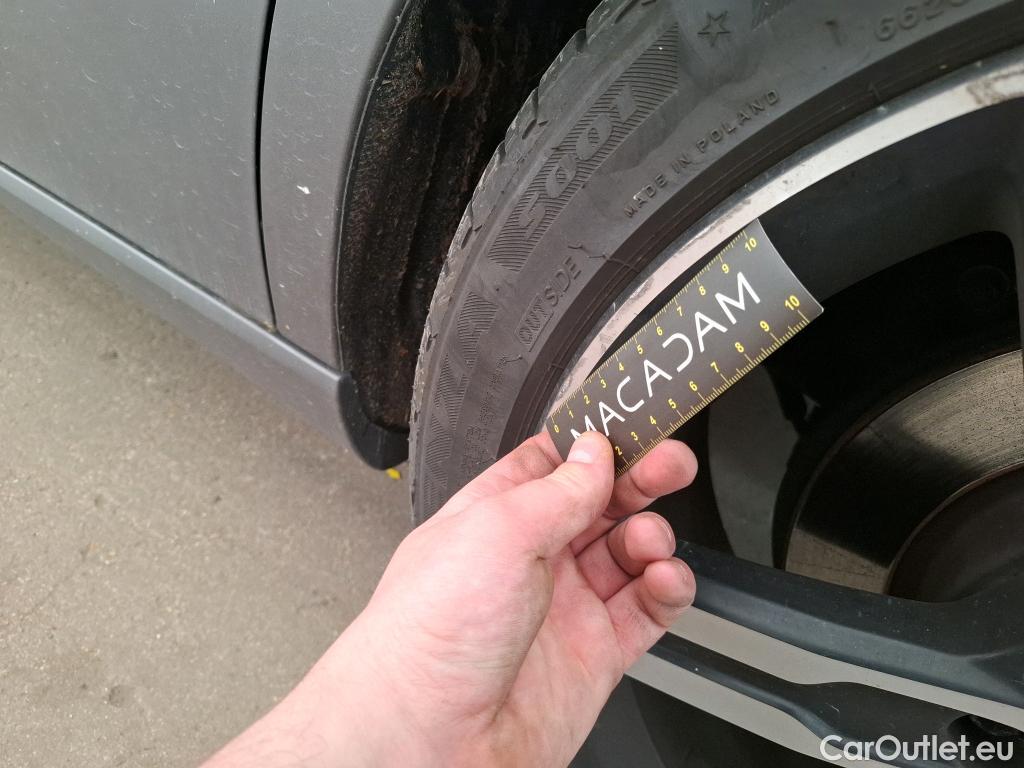  Mercedes  CLA-Klasse MERCEDES-BENZ CLA Shooting Brake / 2019 / 5P / Break CLA 200 d Business Line BA8 #63