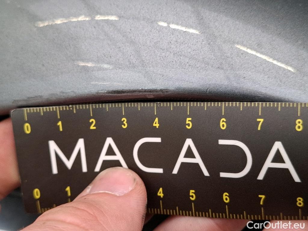  Mercedes  G-Klasee MERCEDES-BENZ GLC / 2019 / 5P / SUV GLC 300 e AMG Line 4Matic #11