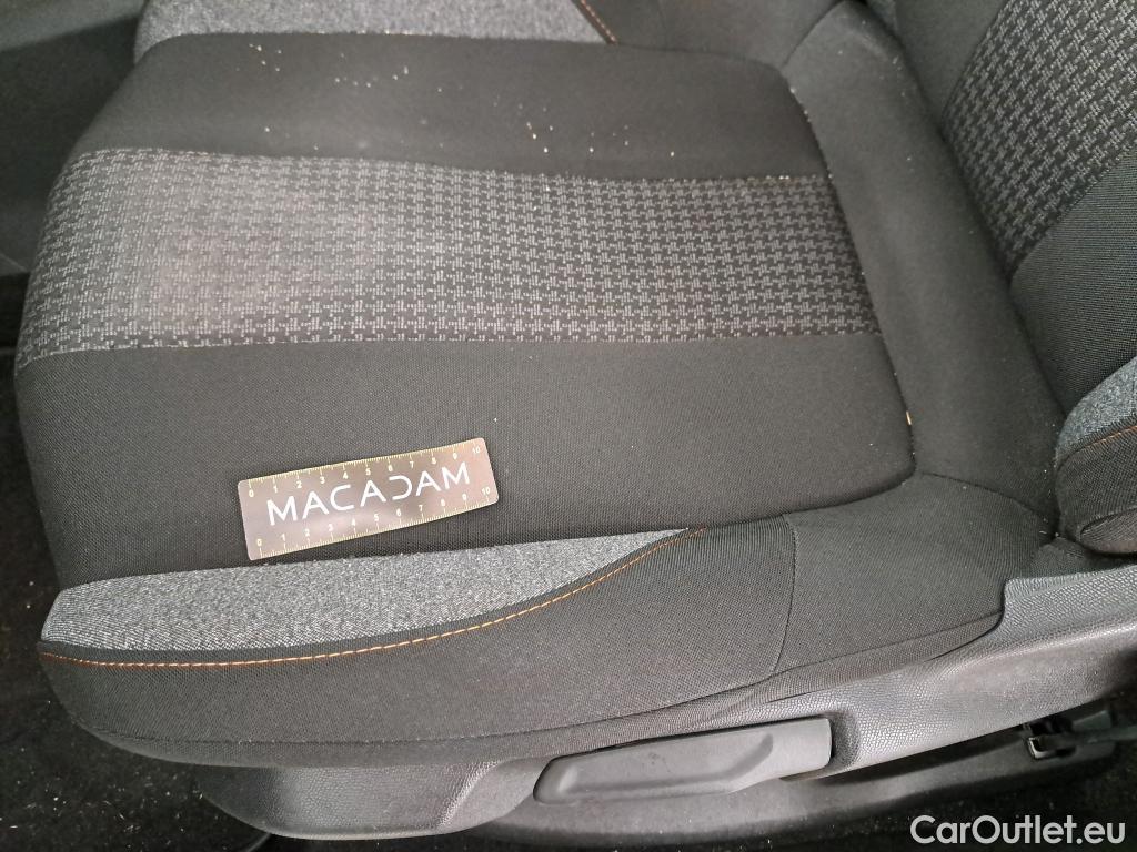  Peugeot  3008  II Active Pack 1.5 HDi 130CV BVM6 E6d #9