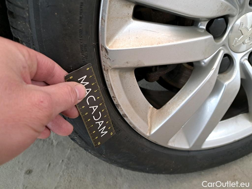  Peugeot  308  SW Active Business 1.5 HDi 130CV BVA8 E6d #36