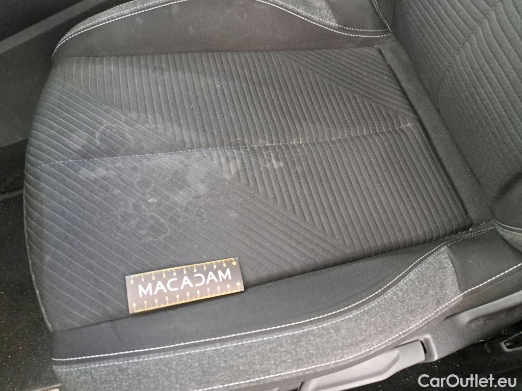  Peugeot  308  Active Pack 1.5 HDi 130CV BVA8 E6d #40