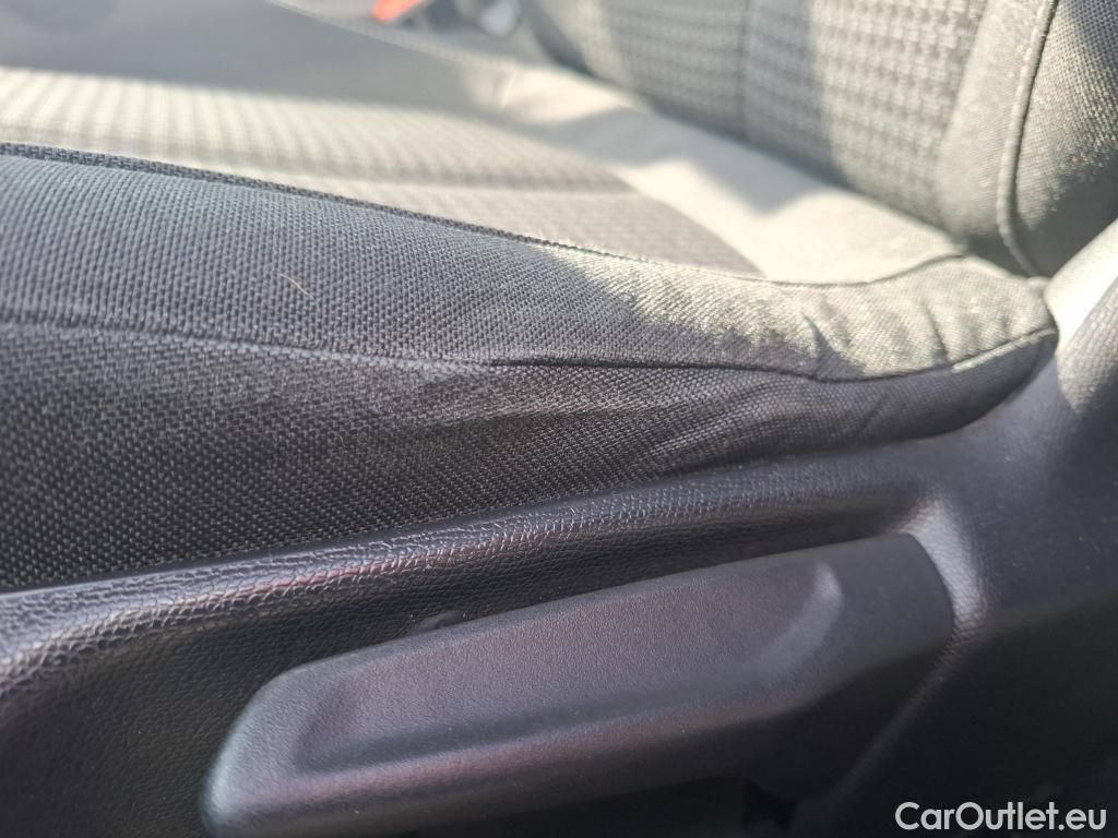  Peugeot  308  SW Active Business 1.5 HDi 130CV BVA8 E6d #58