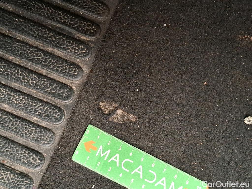  Renault  Clio  IV Business 1.5 dCi 90CV BVA6 E6 #47