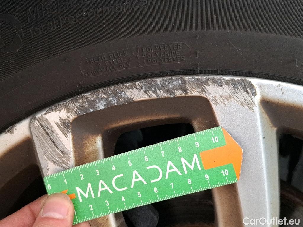  Renault  Clio  IV Business 1.5 dCi 90CV BVA6 E6 #28