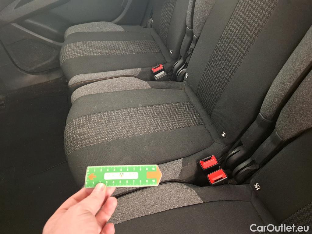  Peugeot  5008  Active Business 1.5 HDi 130CV BVA8 7 Sieges E6d #28