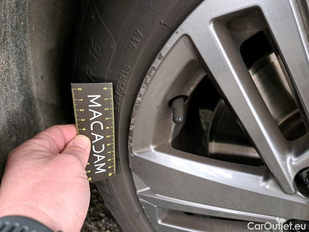  Peugeot  308  Active Pack 1.5 HDi 130CV BVA8 E6d #33