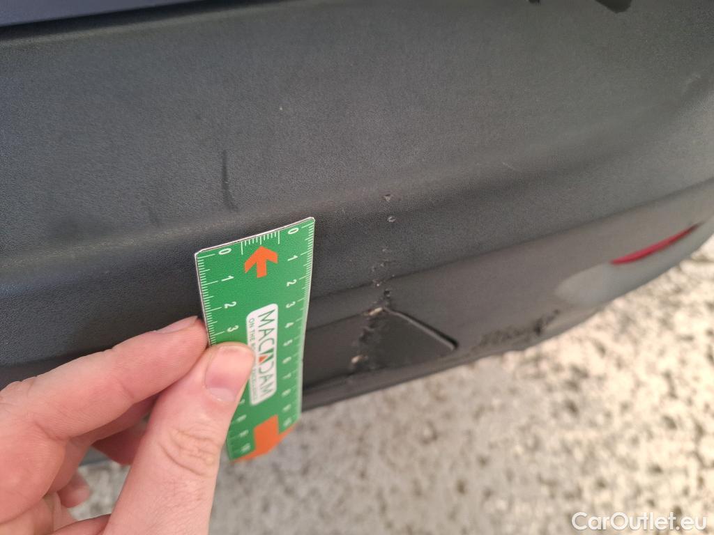  Peugeot  5008  Active Business 1.5 HDi 130CV BVA8 7 Sieges E6d #4