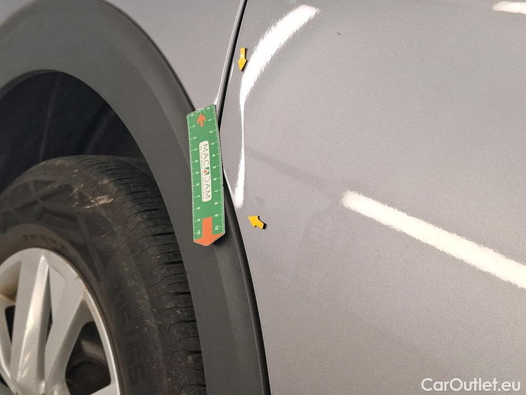  Peugeot  5008  Active Business 1.5 HDi 130CV BVA8 7 Sieges E6d #9