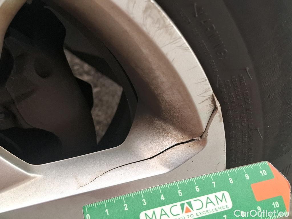  Renault  Clio  IV Business 0.9 TCe 90CV BVM5 E6 #11