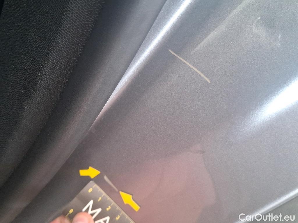  Peugeot  5008 PEUGEOT  / 2020 / 5P / SUV BlueHDi 130 S&S EAT8 Allure #8