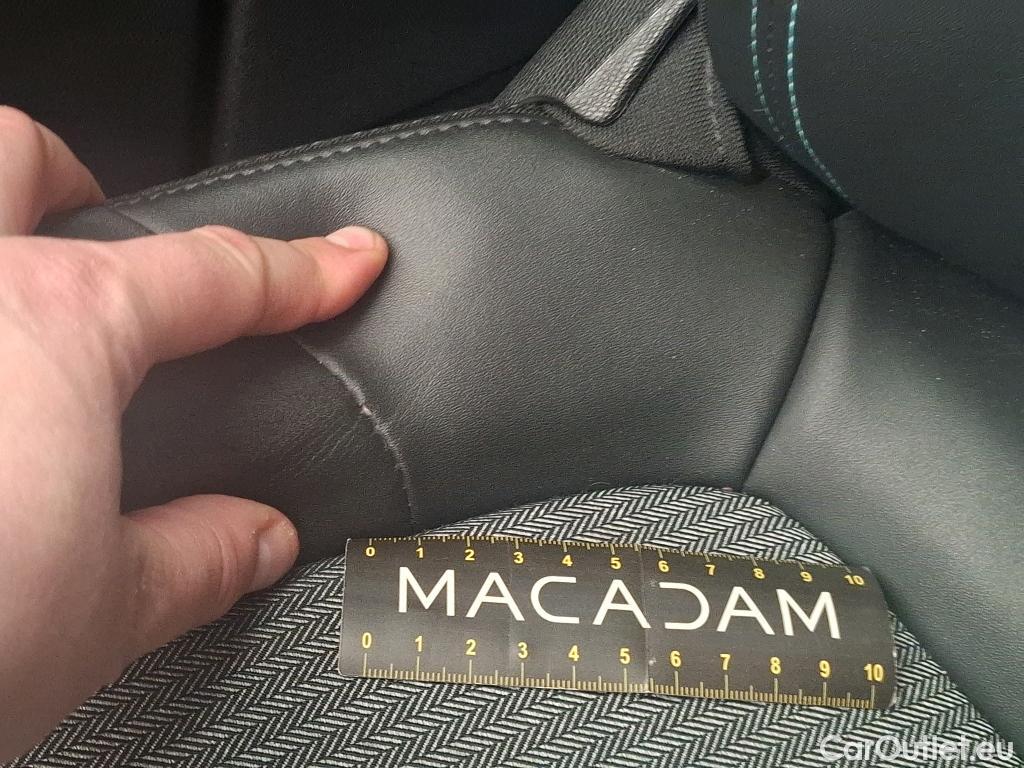  Peugeot  5008 PEUGEOT  / 2020 / 5P / SUV BlueHDi 130 S&S EAT8 Allure #10