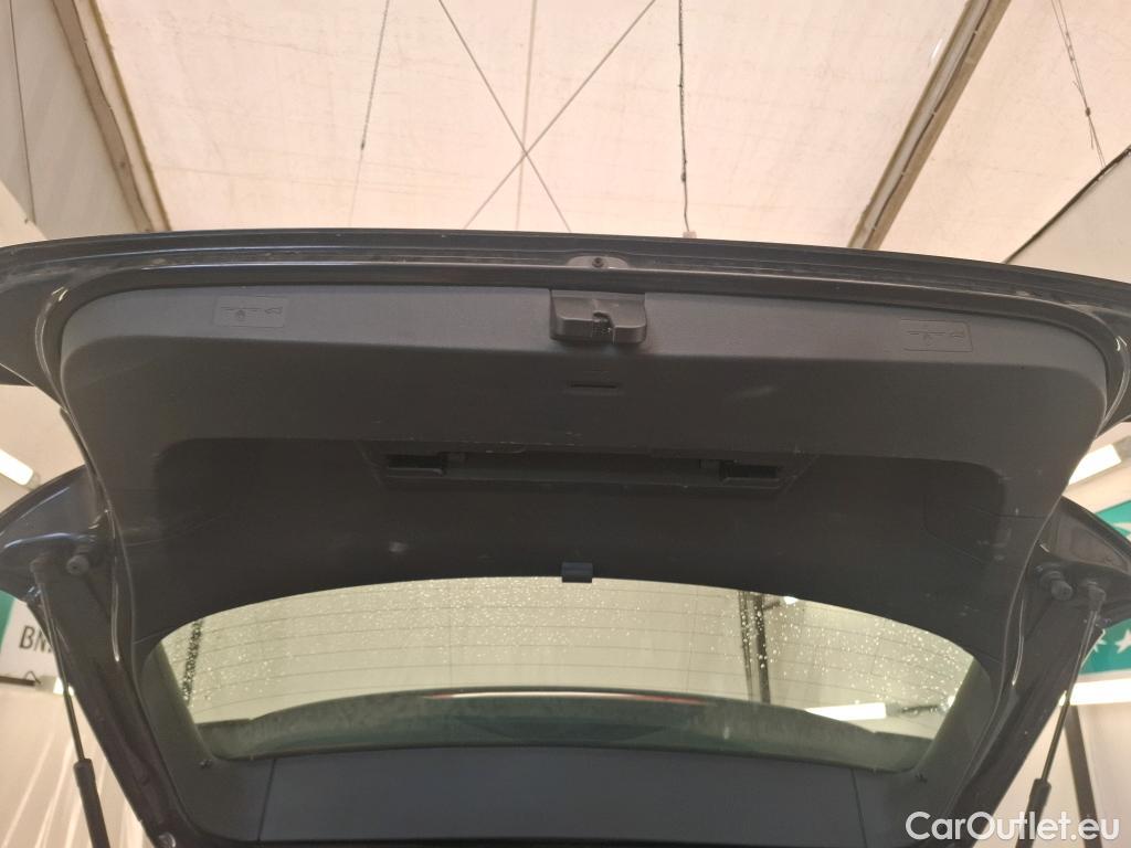  Volkswagen  Golf  VOLKSWAGEN / 2020 / 5P / Berline 1.5 ETSI OPF 130 DSG7 LIFE BUSINESS #18