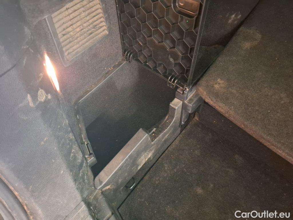  Skoda  Kodiaq  Business 1.5 TSI 150CV BVA7 7 Sieges E6d #24