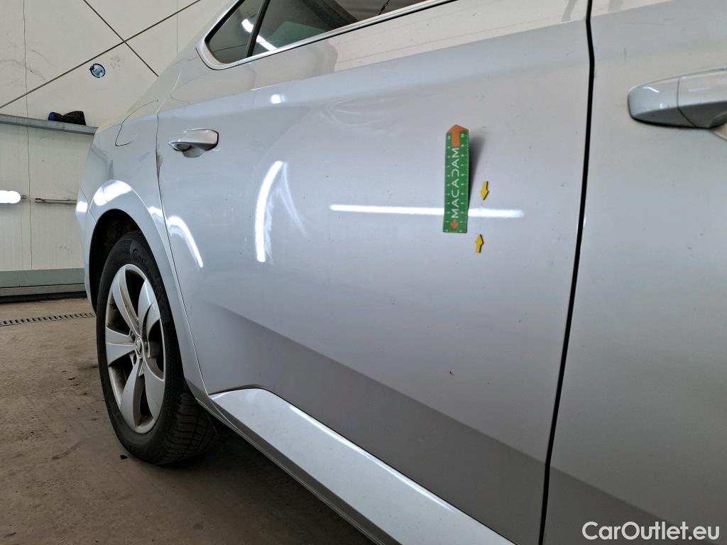  Skoda  Superb  Berline Business 2.0 TDI 150CV BVM6 E6d #23