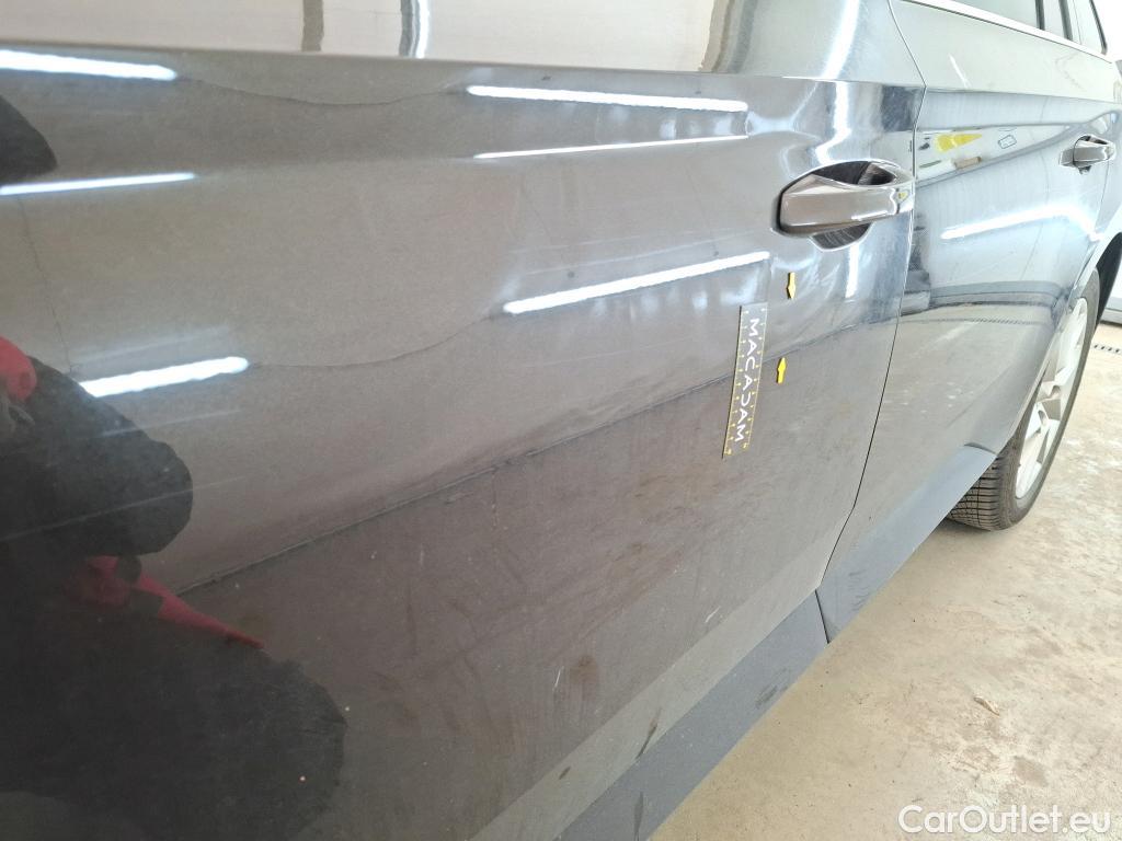  Skoda  Superb  Combi Style 2.0 TDI 150CV BVA7 E6 #17