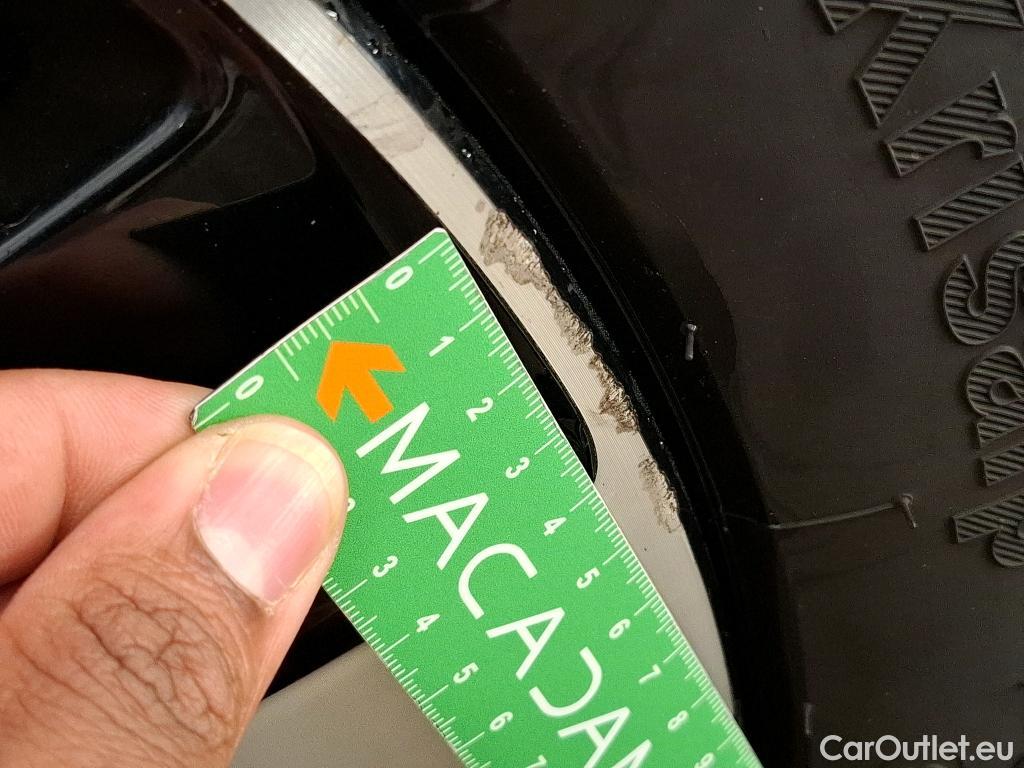  Volvo  XC 40 XC40 Momentum Plug-in Hybrid 2WD 1.5 #51