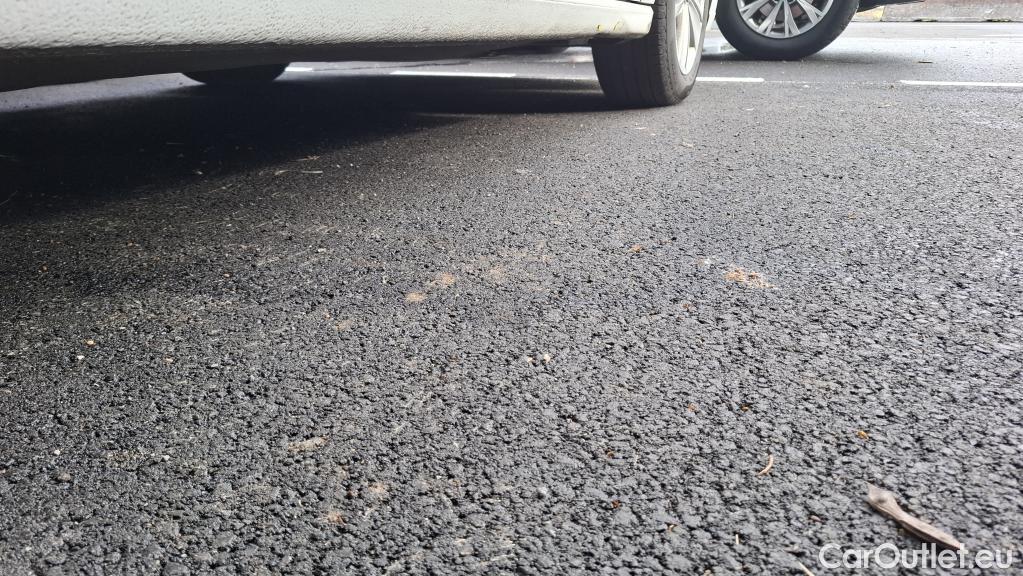  Volkswagen  Golf  VIII Berline Life Plus 2.0 TDI 115CV BVA7 E6d #17