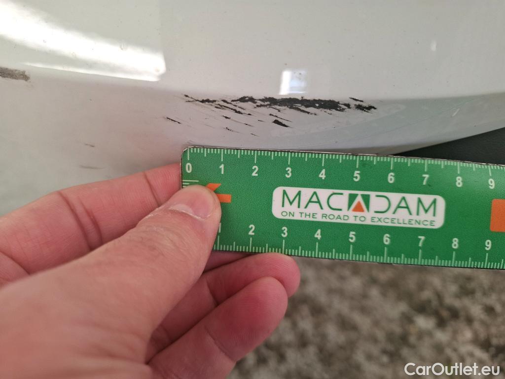  Volkswagen  Golf  VIII Berline Life Plus 2.0 TDI 115CV BVA7 E6d #19