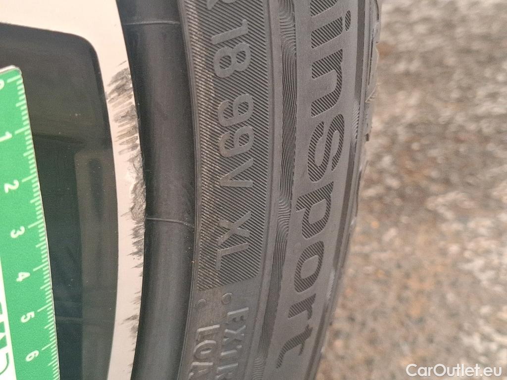  Volvo  V60 VOLVO  Cross Country / 2020 / 5P / Break B4 AWD 197 GT8 Cross Country Pro #12